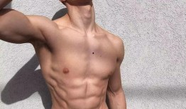 广州网红男模吃瓜事件,揭秘网络舆论的风暴与真相